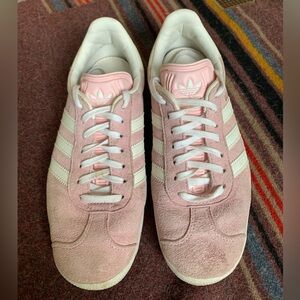 Pink Gazelles size 6